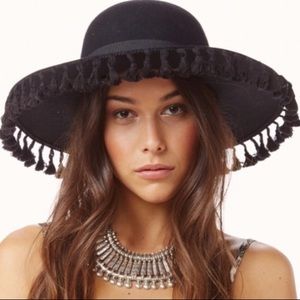 NWT BRIXTON Sophia Hat Black with Tassles SMALL